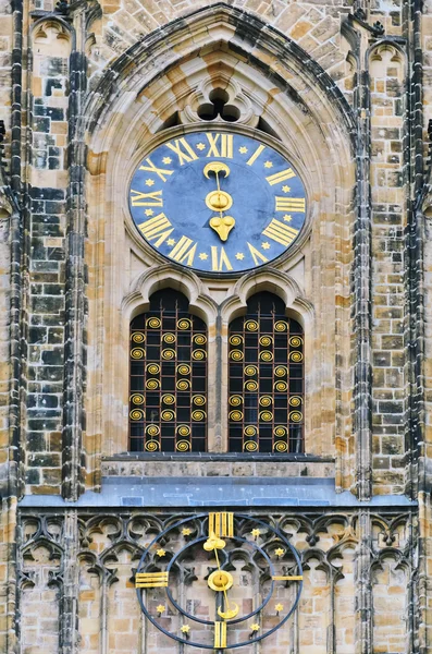Καθεδρικός ναός ρολόι του Αγίου Βίτου — Φωτογραφία Αρχείου