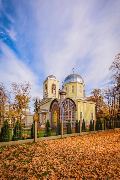 Kostel Pod Modrou Oblohou — Stock fotografie