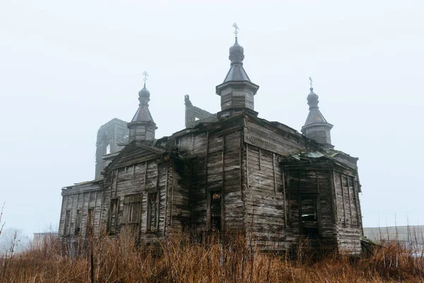 Velha Igreja Russa Abandonada Ruínas Madeira Nevoeiro Kamenka Região Kursk — Fotografia de Stock