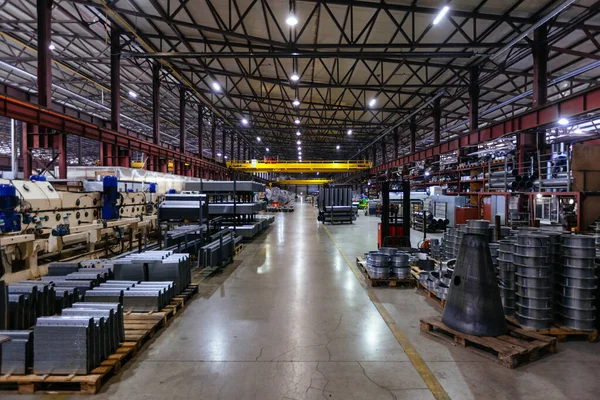Metall Profil Fabrik Produktionslinje Tillverkade Metalldelar — Stockfoto