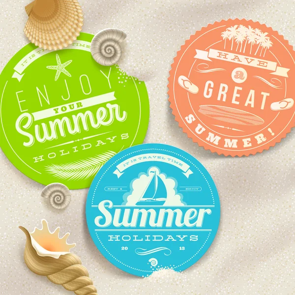 Summer vacation and travel labels and sea shells on a beach sand - vector illustration — Stock vektor