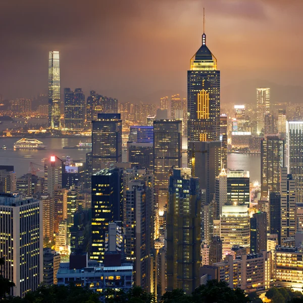 Paesaggio urbano di Hong Kong al tramonto — Foto Stock