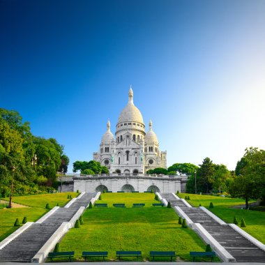 sunrise - basilica Sacré coeur, Montmartre