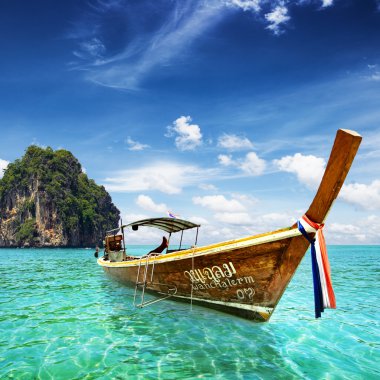 kuyruk tekne ve güzel deniz Tay denize sıfır