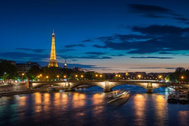 gün batımında - Eyfel Kulesi Paris cityscape