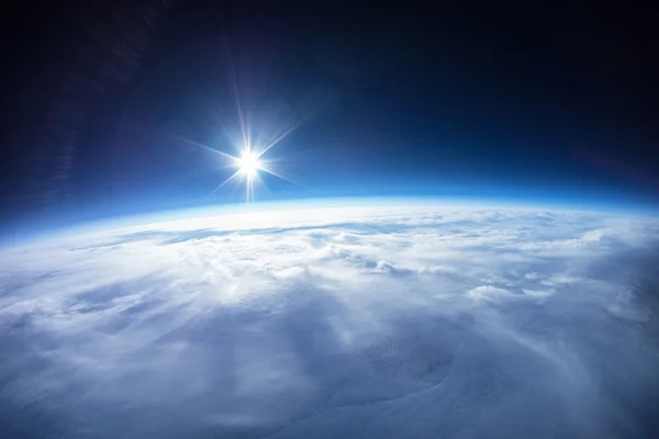 In de buurt van ruimte fotografie - 20km boven de grond - echte foto — Stockfoto