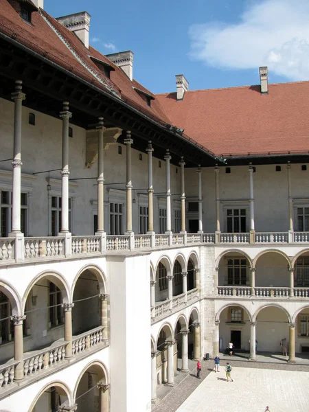 Jardim renascentista no palácio Wawel (Cracóvia, Polónia ) — Fotografia de Stock