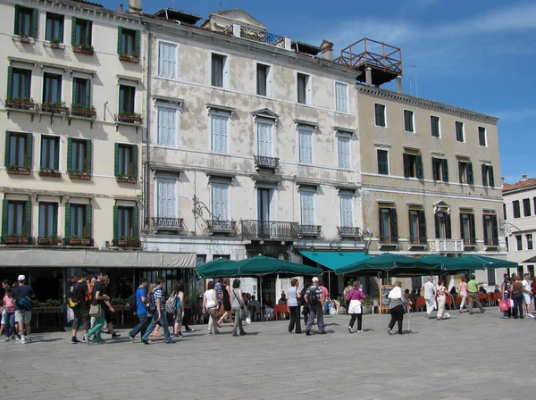 L'argine di Venezia (Italia) ) — Foto Stock