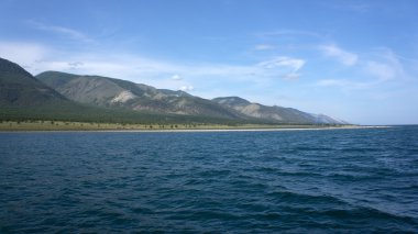 Sakin göl baykal, west coast