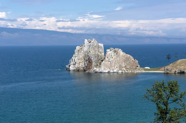 Shamanka rock, Bajkalsjön, Ryssland — Stockfoto