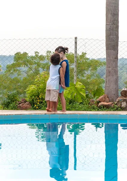 Garotinha fim menino — Fotografia de Stock