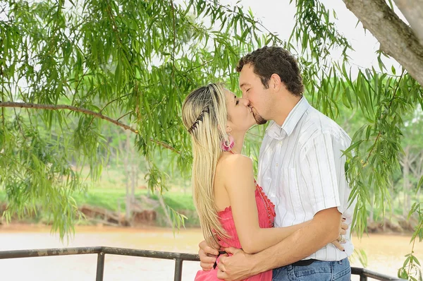 Casal feliz — Fotografia de Stock