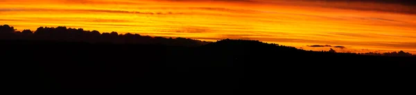 夜の風景のパノラマ ビュー — ストック写真