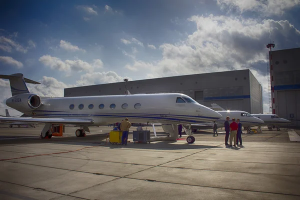 Affärsjet gulfstream g550 — Stockfoto