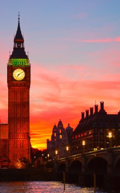 Londra. Big ben Saat Kulesi.