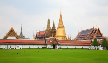 Grand palace ve Zümrüt Buda Tapınağı