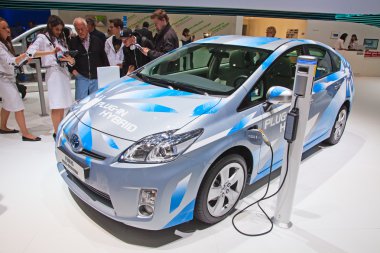 toyota prius plug-in Hibrid