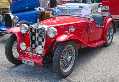 Morgan mg artı dört