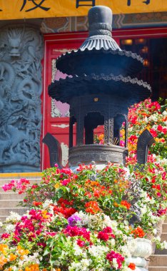 Po lin Manastırı