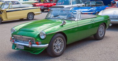 Morgan mg artı dört