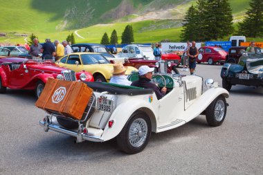 Morgan mg artı dört