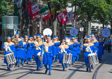 Zürih İsviçre Ulusal Günü Yürüyüşü