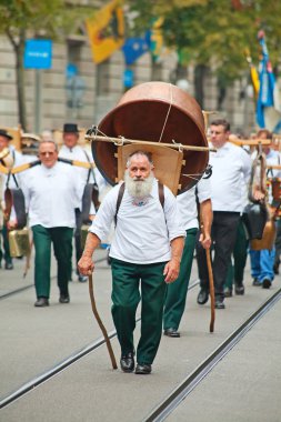 Zürih İsviçre Ulusal Günü Yürüyüşü