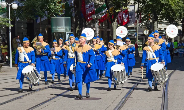 Swiss święto narodowe defilada w Zurychu — Zdjęcie stockowe