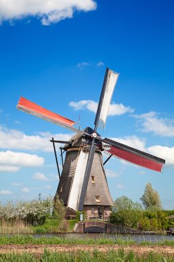 Windmils