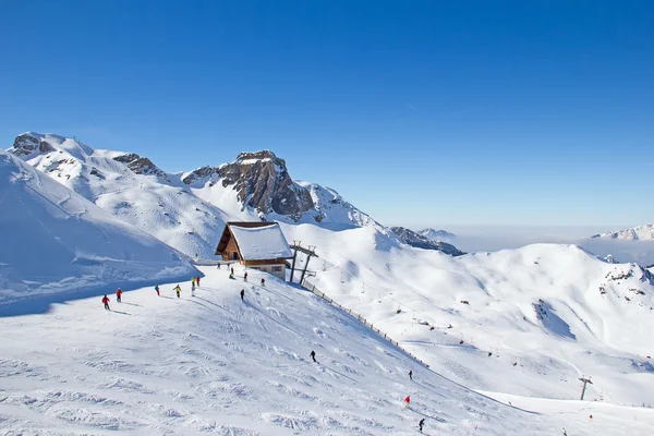 Skiën helling — Stockfoto