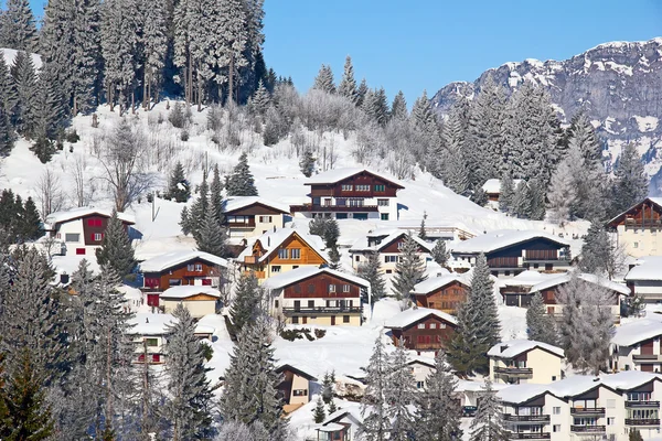 Esqui em alpes — Fotografia de Stock