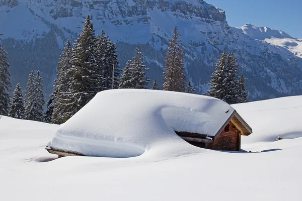 Winter in den Alpen — Stockfoto