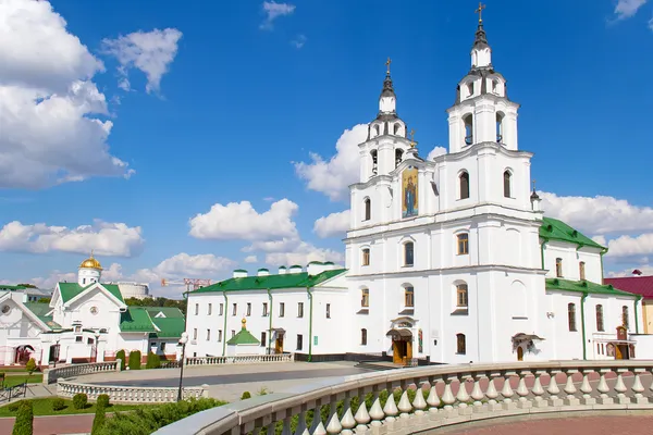 Catedral do Espírito Santo em Minsk. — Fotografia de Stock