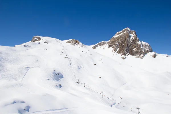 Skiën helling — Stockfoto