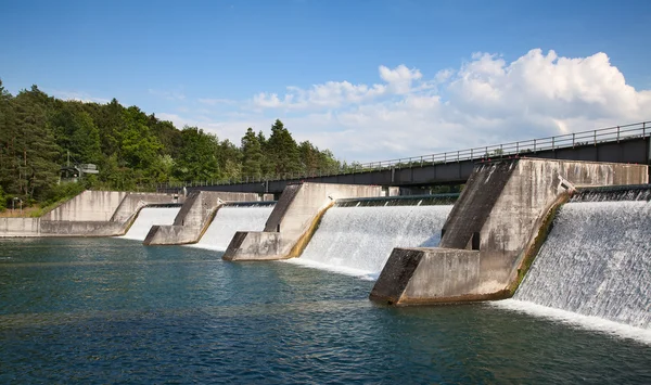 Damm am Rhein — Stockfoto