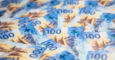 Yeni İsviçre banknotlarının koleksiyonu (2017-2020 arasında yayınlandı))