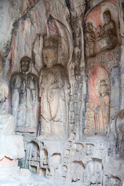 Famosas Grutas Longmen Estátuas Buda Bodhisattvas Esculpidas Rocha Monólito Perto — Fotografia de Stock