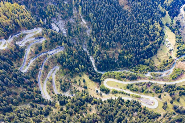 Estrada Sinuosa Passo Maloja Que Liga Suíça Itália — Fotografia de Stock