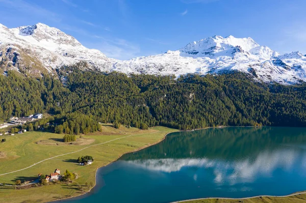 Carretera Sinuosa Del Paso Maloja Que Une Suiza Italia —  Fotos de Stock