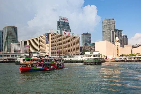 Hong Kong Październik Molo Kowloon Star Ferry Dnia Października 2017 — Zdjęcie stockowe