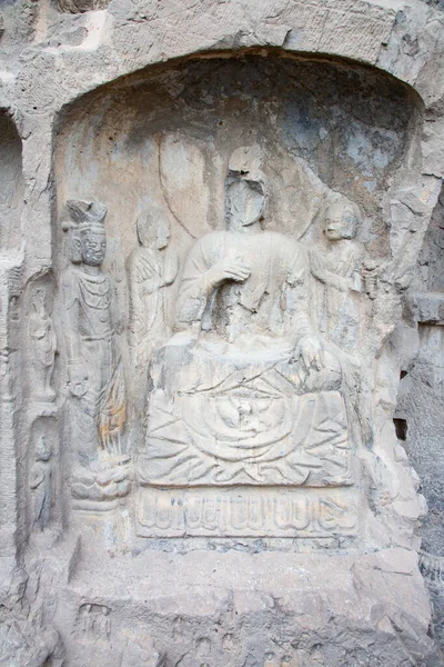 Slavné Longmen Grottoes Sochy Buddhy Bodhisattvas Vytesané Skále Monolitu Poblíž — Stock fotografie