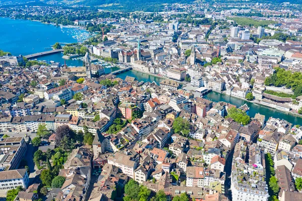 Légi Kilátás Limmat Folyó Híres Zürichi Templomok Zürich Fontos Pénzügyi — Stock Fotó