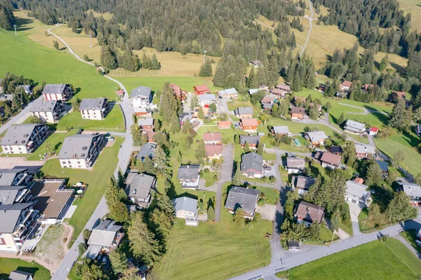 Пешие Прогулки Швейцарских Альпах Небольшая Альпийская Деревня Arvenbuel Кантоне Gallen — стоковое фото