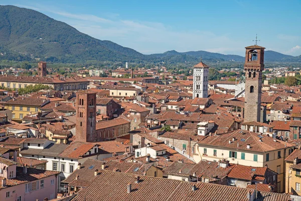 Talya Nın Toskana Kentindeki Tarihi Ortaçağ Şehri Lucca — Stok fotoğraf