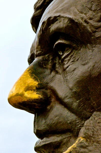 Lincoln memorial zijaanzicht — Stockfoto