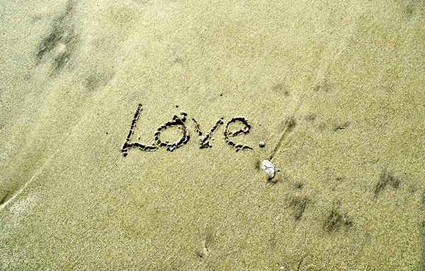 Liefde in het zand — Stockfoto