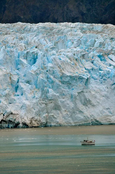 Glaciar y retrato de barco — Foto de Stock