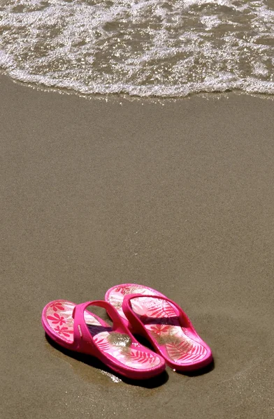 Na areia - Flip-Flops 9 — Fotografia de Stock