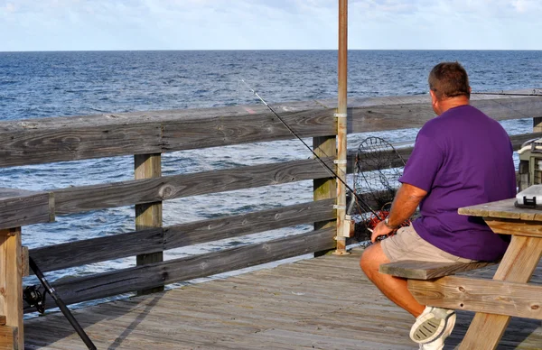 Man Fishing on Pier 3 — Stock Photo, Image