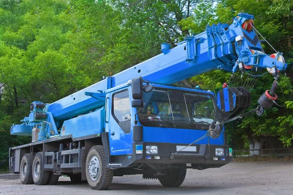 Heavy mobile crane truck — Stock Photo, Image